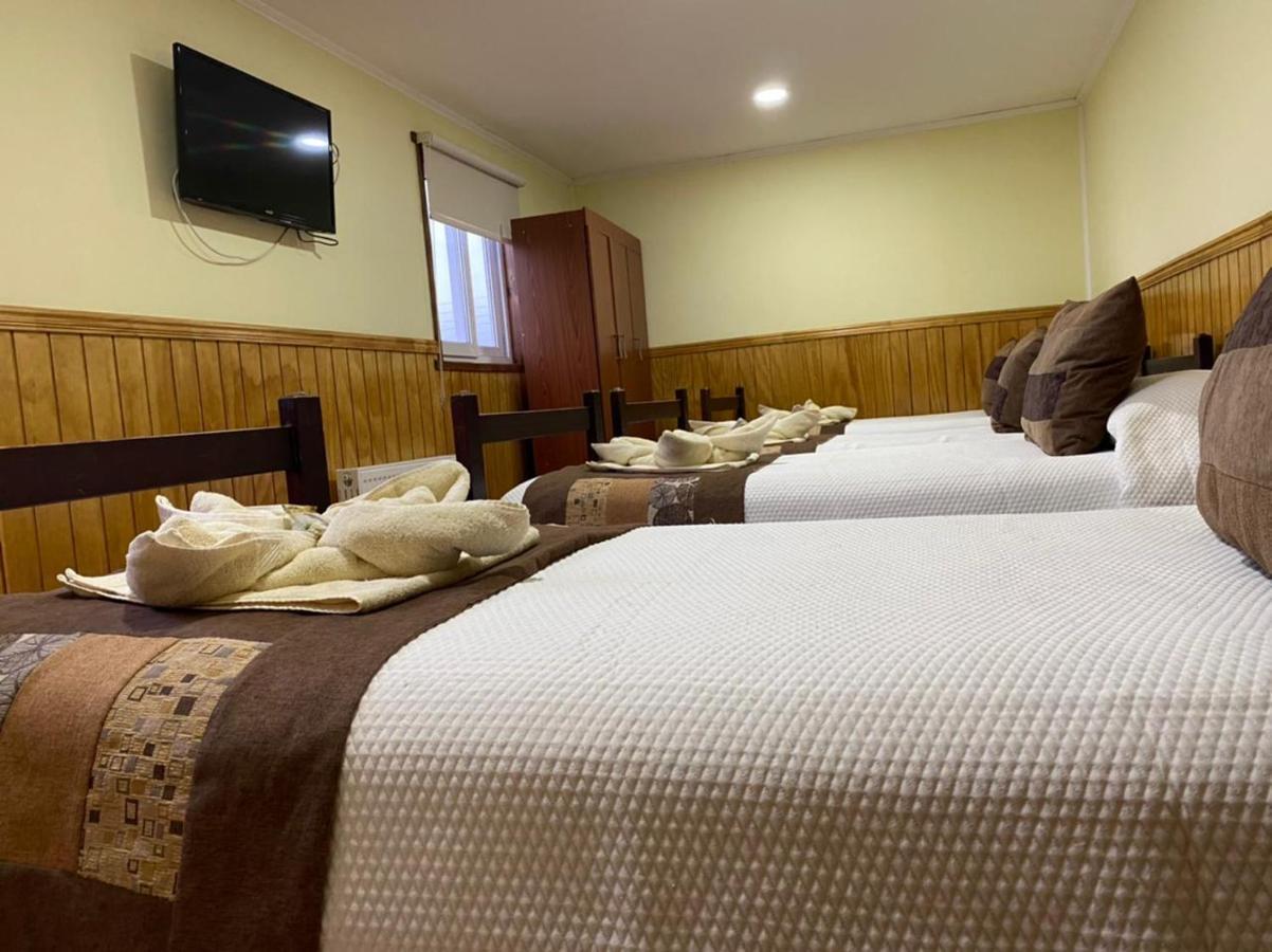 Hostal America En Puerto Natales Exteriör bild